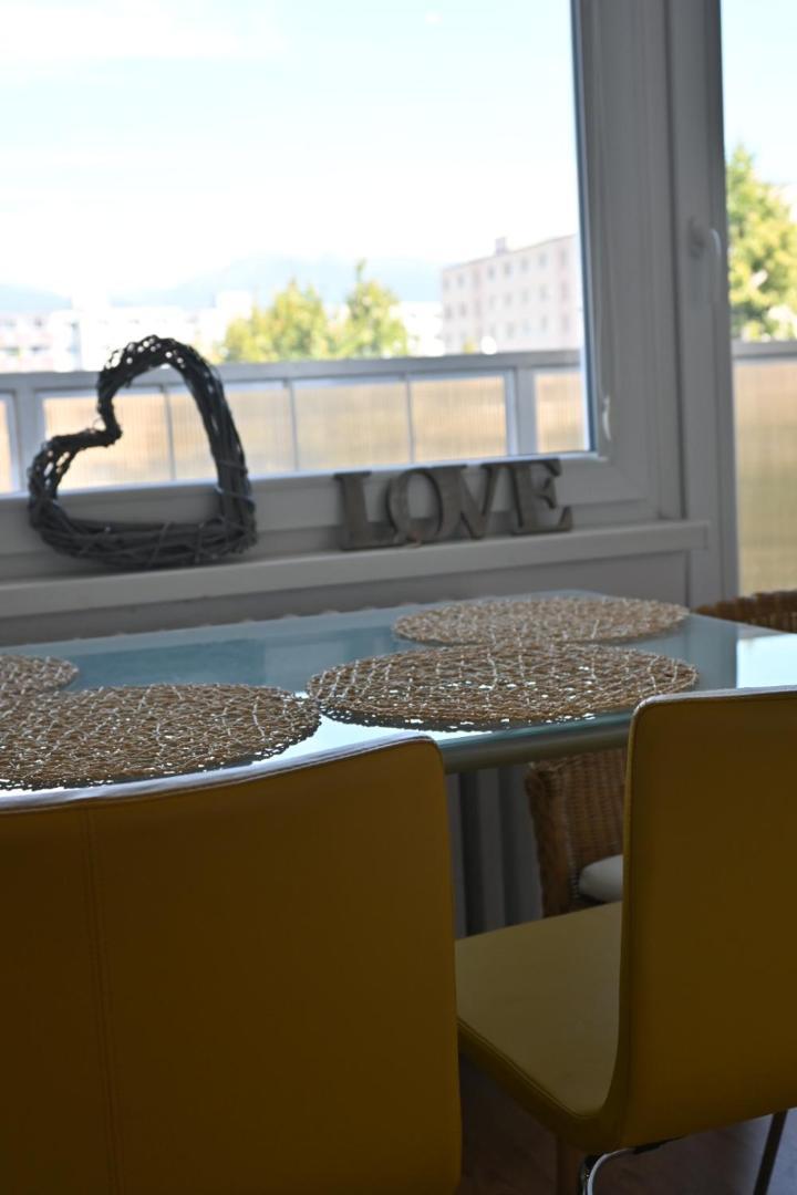 Tatry View Apartment, Free Parking Liptovský Mikuláš Εξωτερικό φωτογραφία