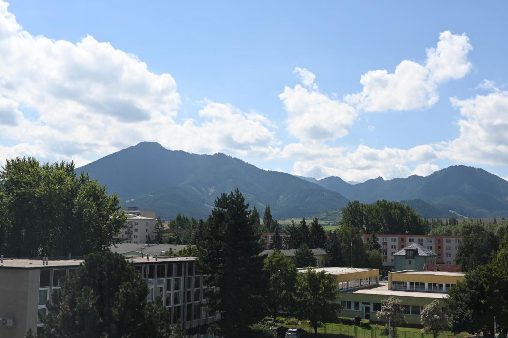 Tatry View Apartment, Free Parking Liptovský Mikuláš Εξωτερικό φωτογραφία